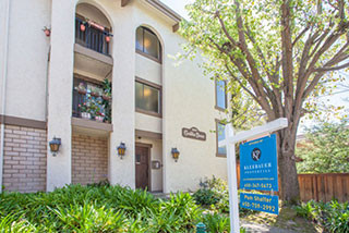 1209-oak-grove-ave-303-320px